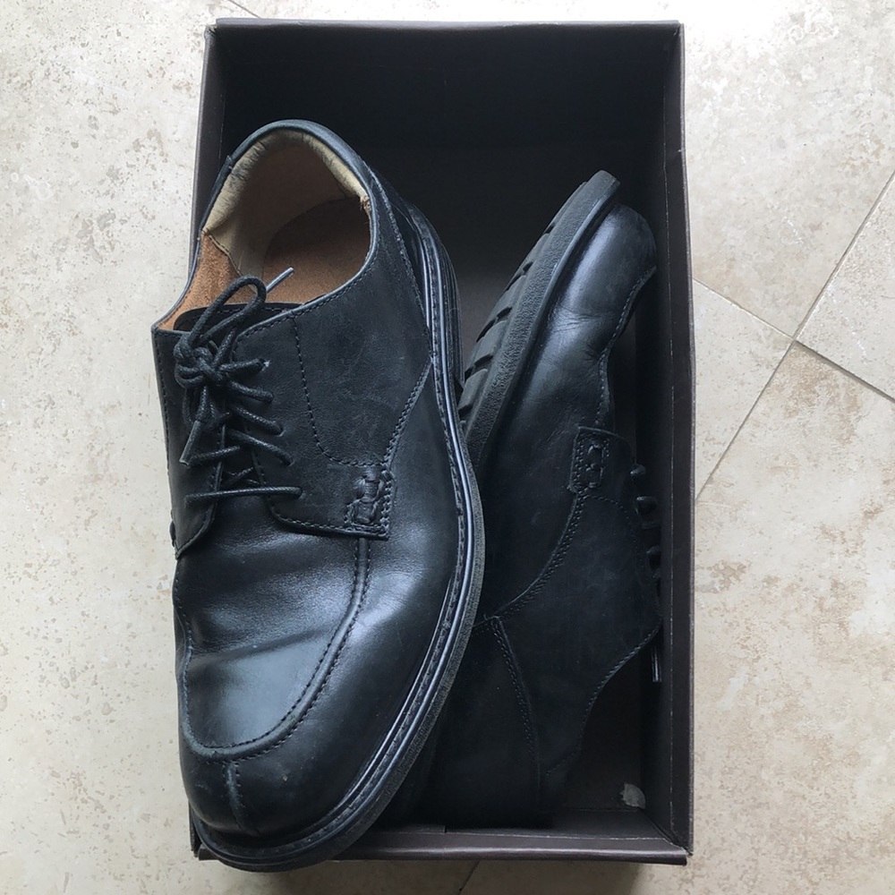 Men’s Florsheim black shoes SZ 8.5 - Picture 2 of 4